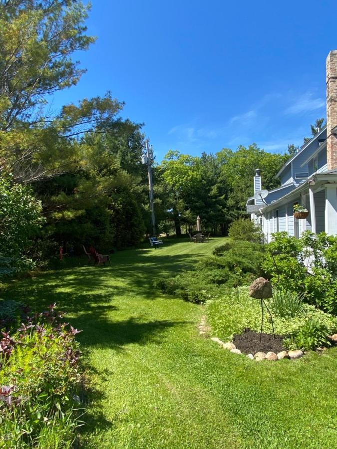 Sylvan Inn Bed & Breakfast Ґлен-Арбор Екстер'єр фото